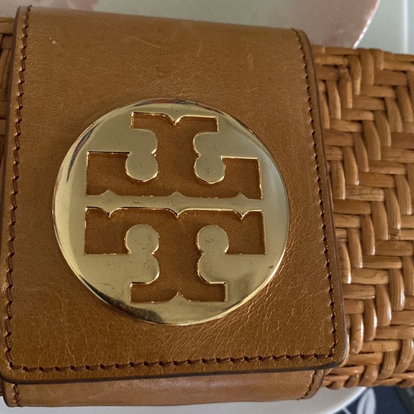 Tory Burch wicker clutch - Picture 2 of 5